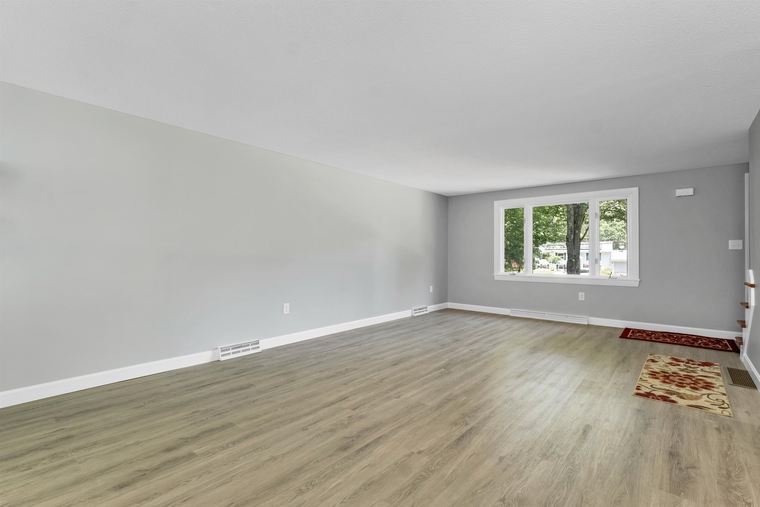 Bow, New Hampshire 03304, United States, 2 Bedrooms Bedrooms, ,2 BathroomsBathrooms,Residential,Pending,159219