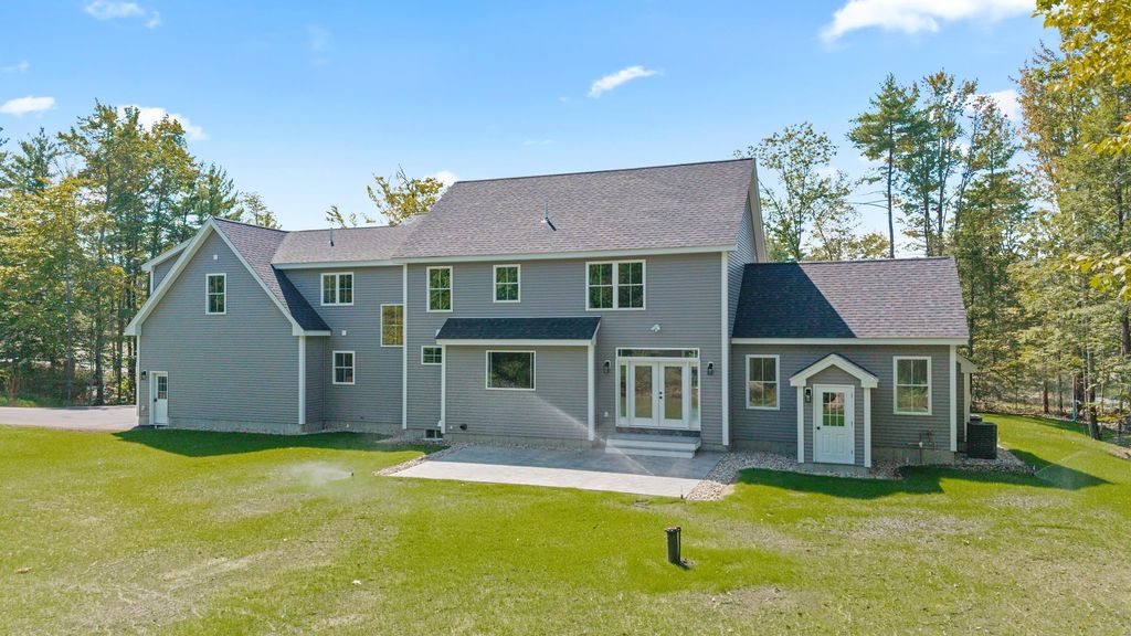 Photo of 29 Westover Lane, Bow, NH 03304 (MLS # 5061168)