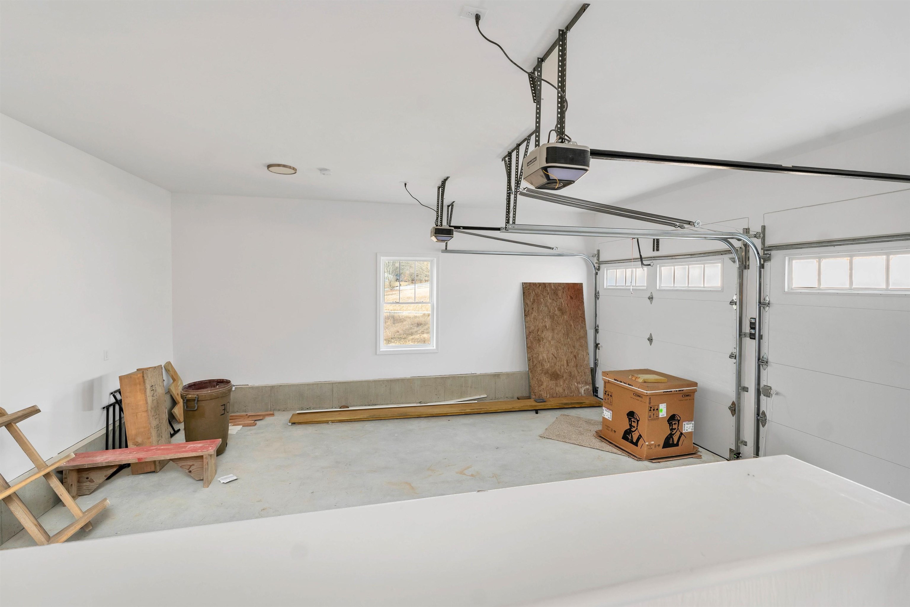 Concord, New Hampshire 03301, United States, 3 Bedrooms Bedrooms, ,3 BathroomsBathrooms,Residential,Active,16666