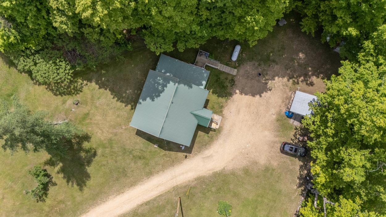 Loudon, New Hampshire 03307, United States, 2 Bedrooms Bedrooms, ,1 BathroomBathrooms,Residential,Pending,139697