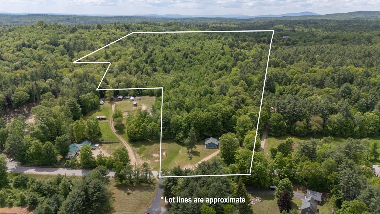 Loudon, New Hampshire 03307, United States, 2 Bedrooms Bedrooms, ,1 BathroomBathrooms,Residential,Pending,139697