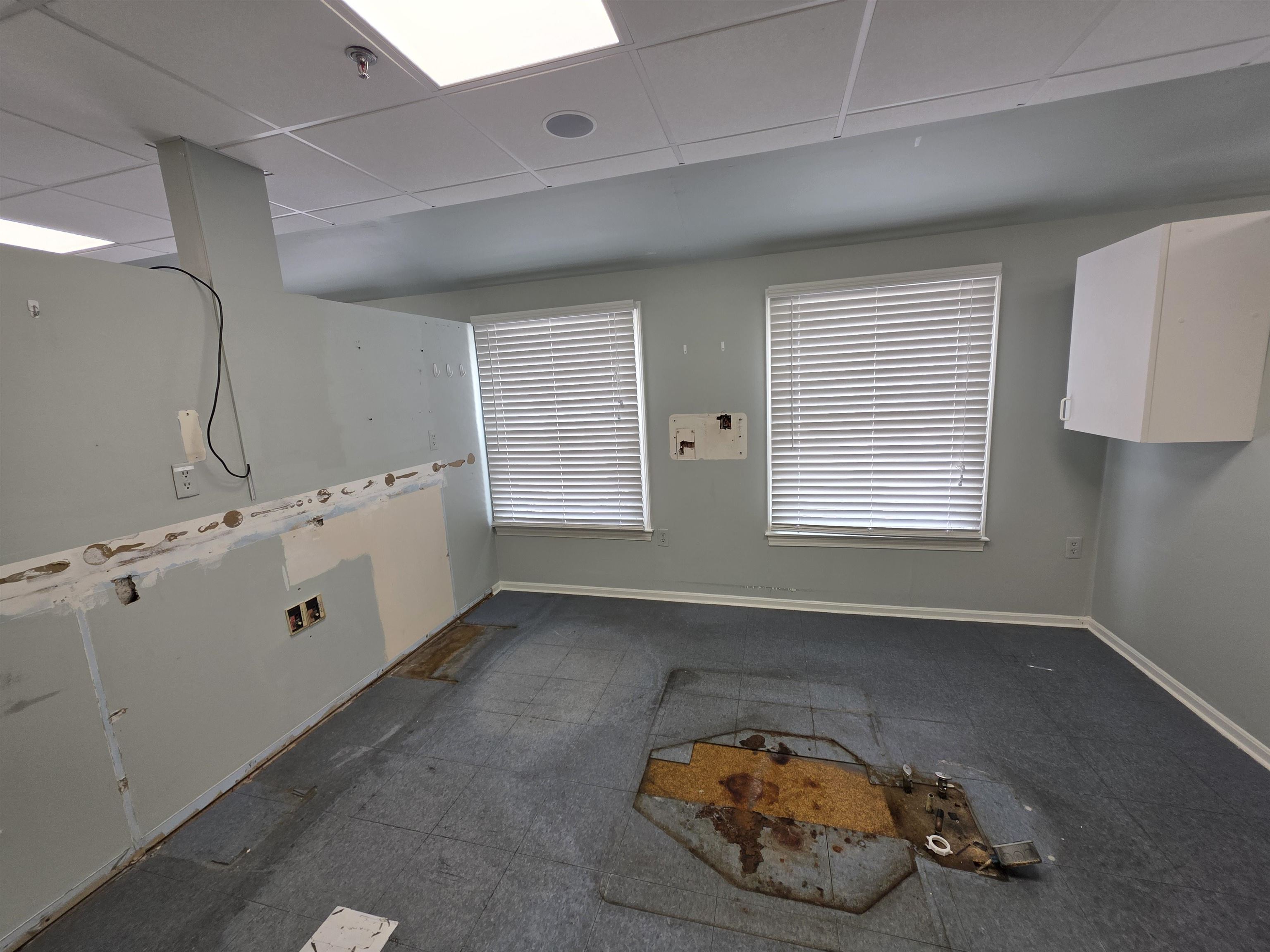 Merrimack, New Hampshire 03054, United States, ,Residential,Active,171390