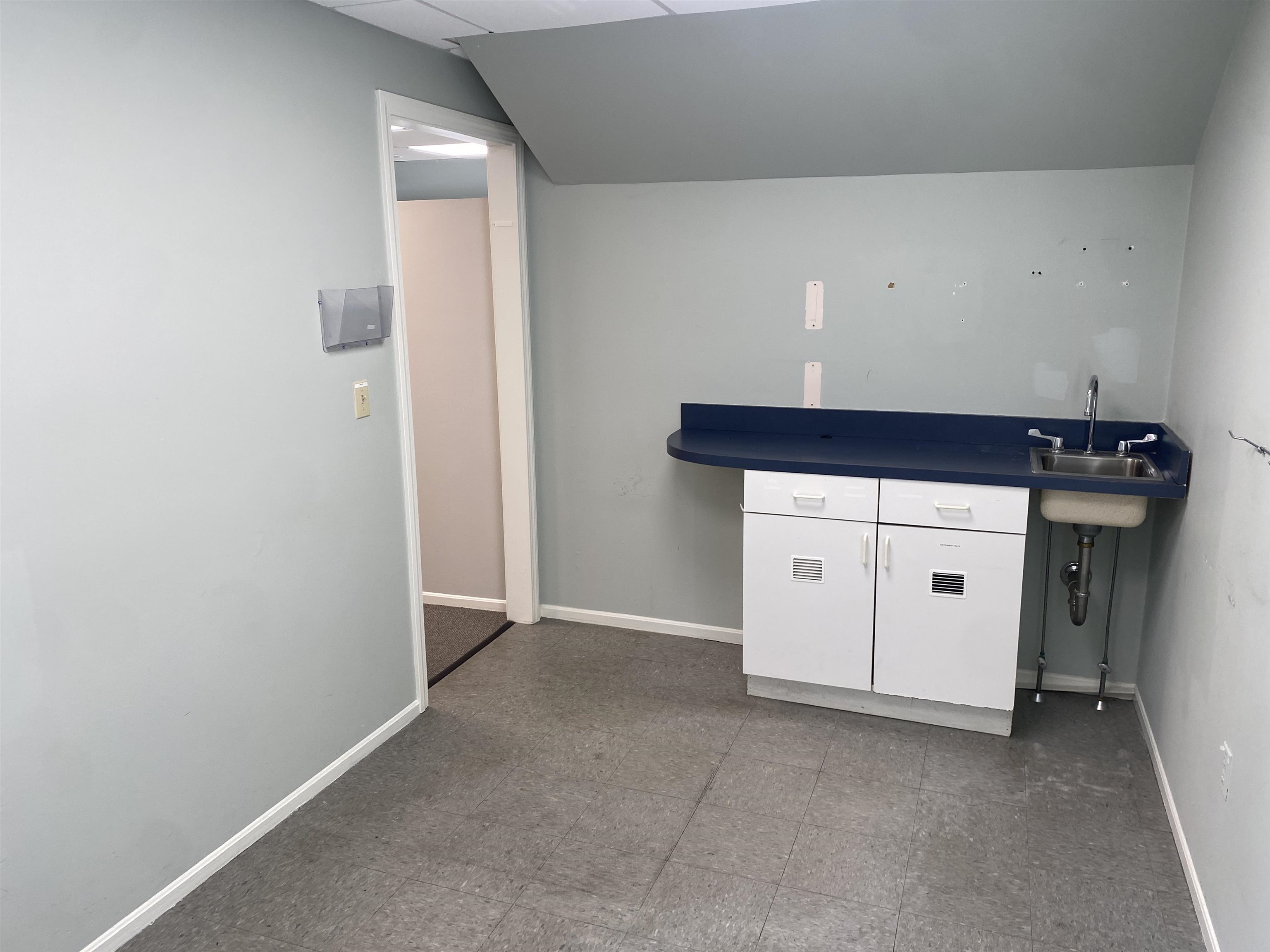 Merrimack, New Hampshire 03054, United States, ,Residential,Active,171390