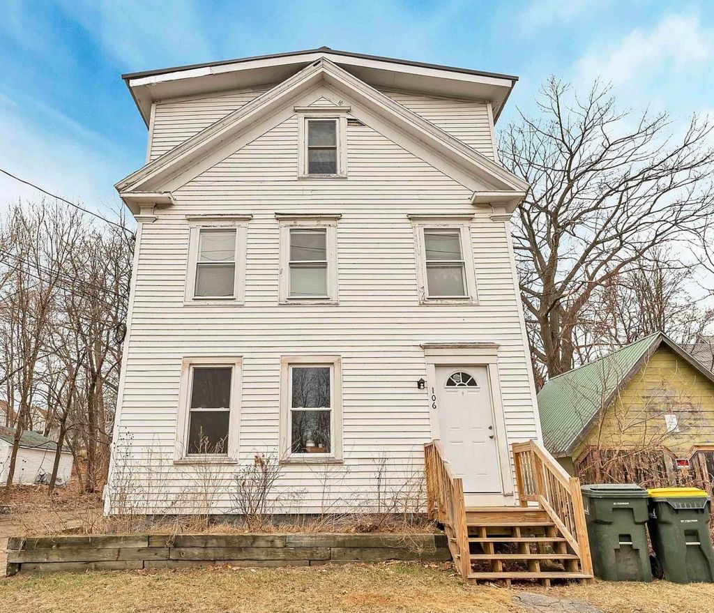 Photo of 106 Messer Street #3, Laconia, NH 03246 (MLS # 5069608)