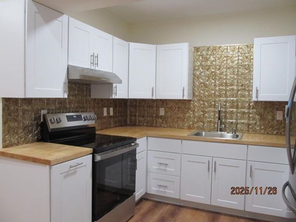 Photo of 2 Pleasant Street #3, Claremont, NH 03743 (MLS # 5080544)