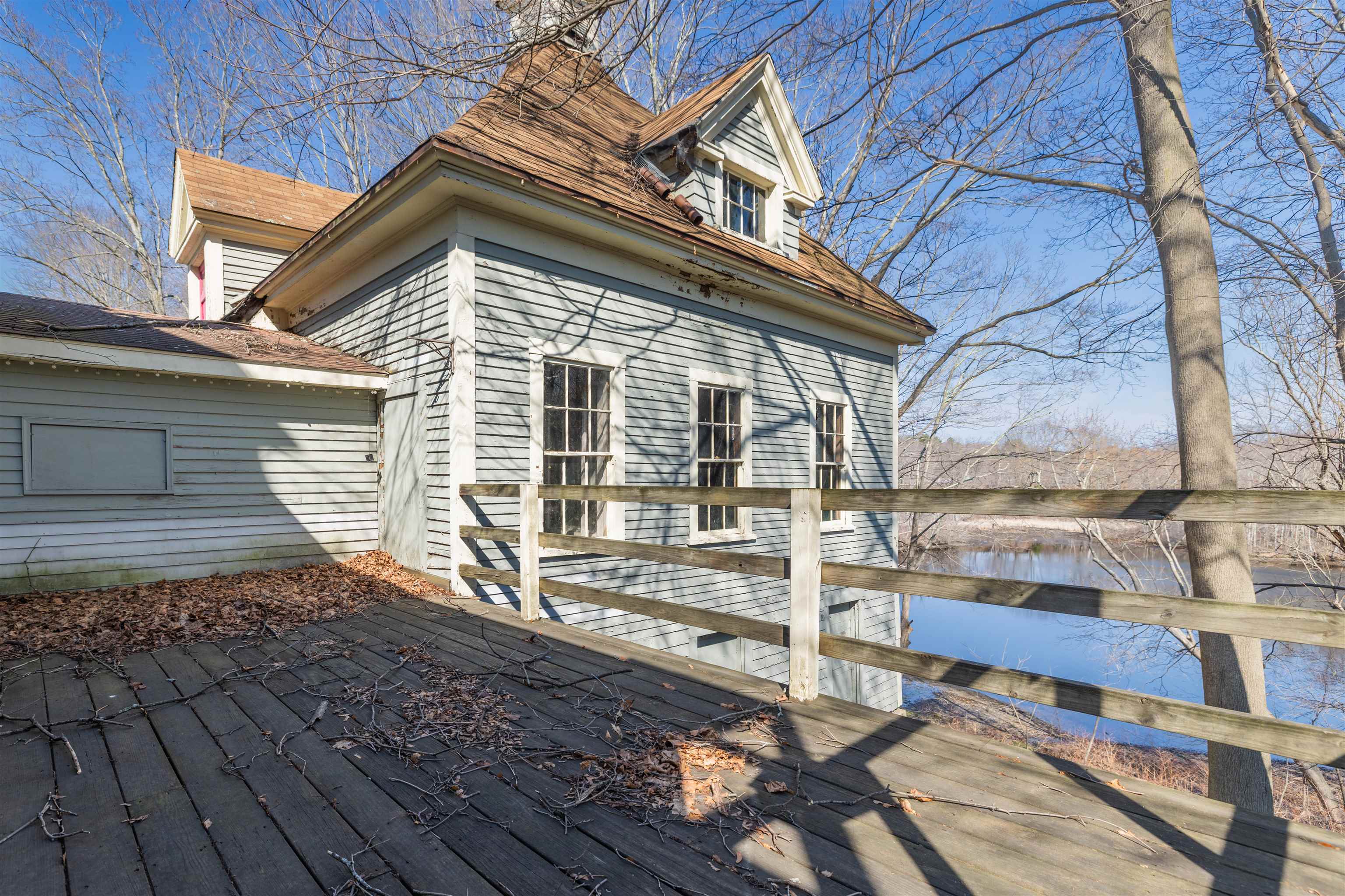 213 Washington Street