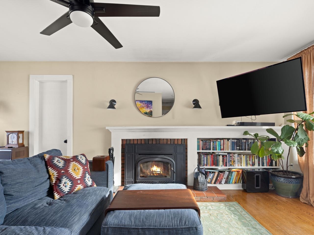 17 South Summit Street