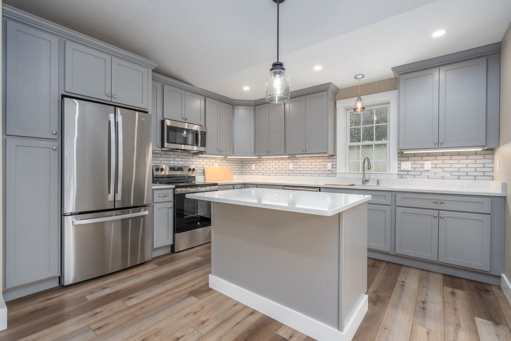 Photo of 115 Great Pine Circle #B, Farmington, NH 03835 (MLS # 5076924)