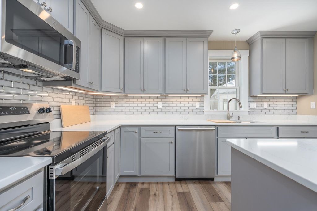 Photo of 115 Great Pine Circle #B, Farmington, NH 03835 (MLS # 5076924)