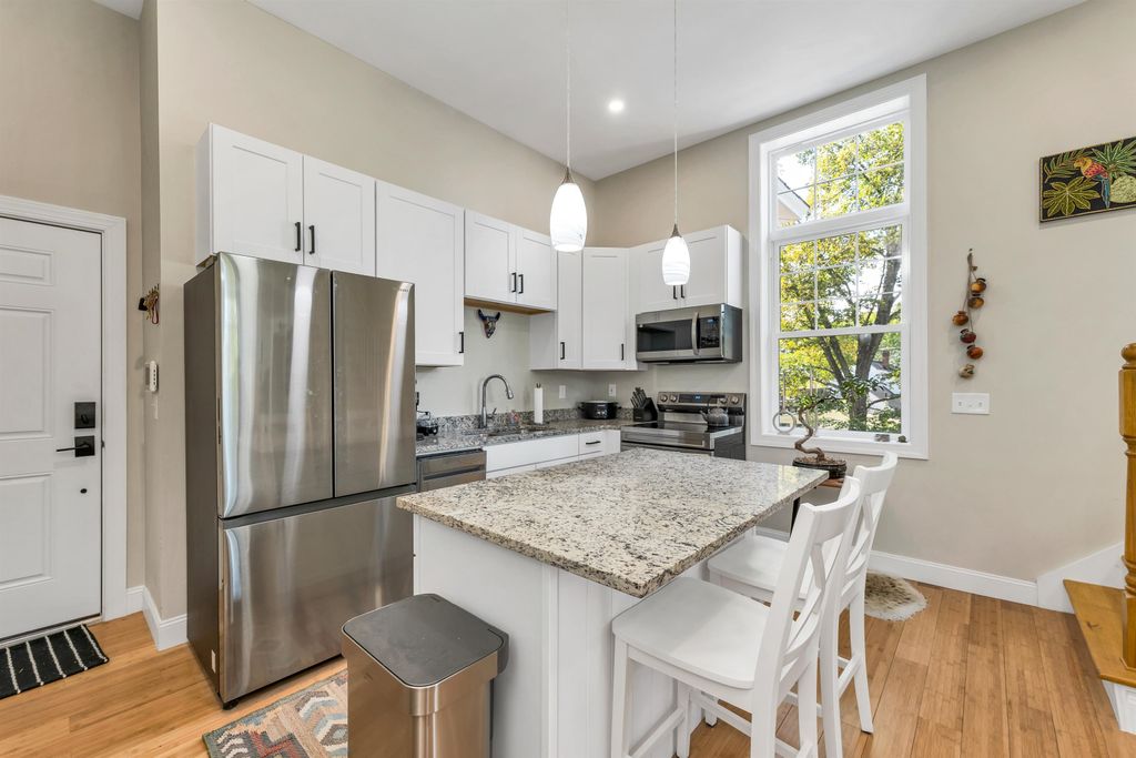 Photo of 12 Cross Street #201, Concord, NH 03303 (MLS # 5081342)