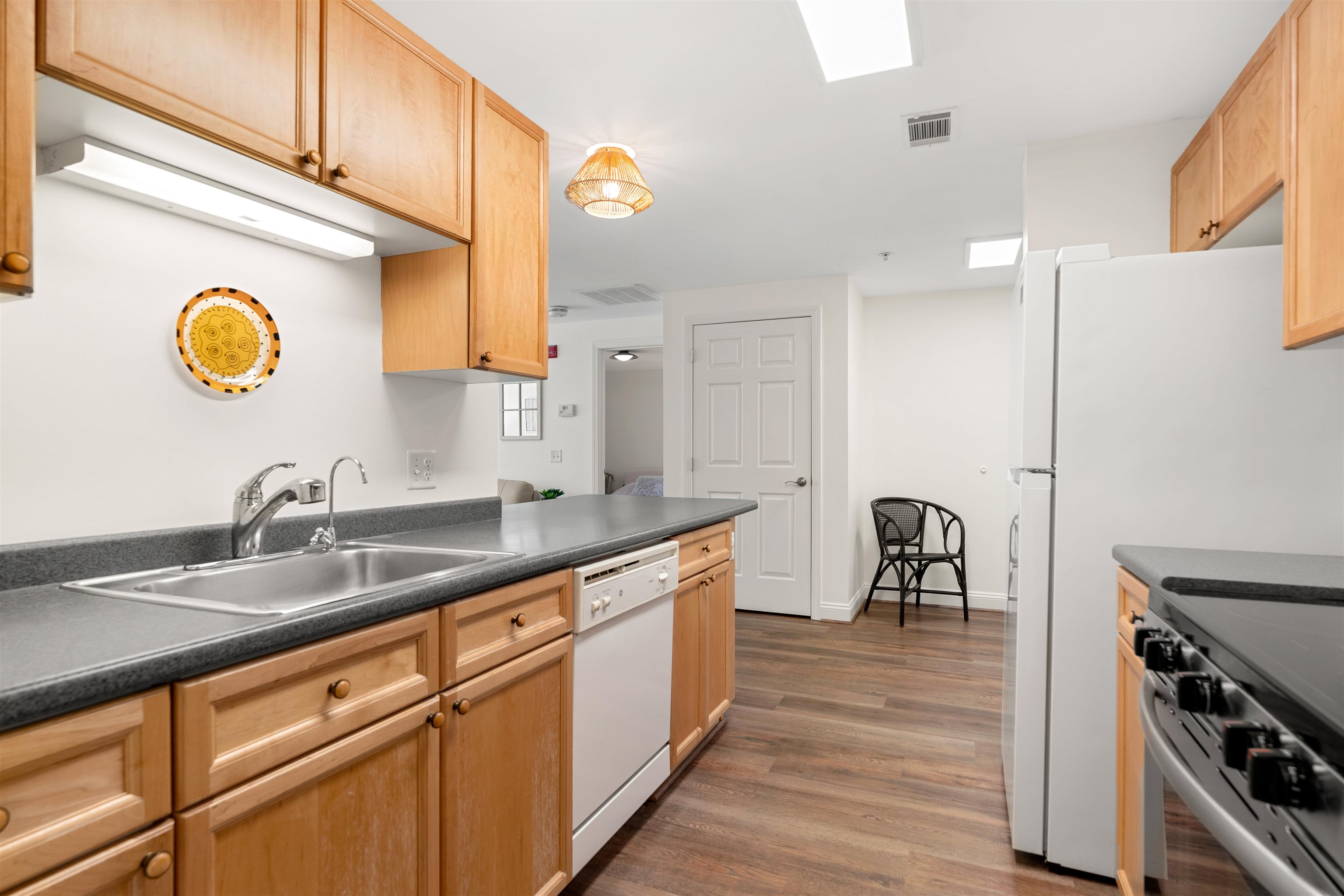 4 Crestview Circle 100