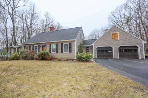 Photo of 406 4Th Range Road, Pembroke, NH 03275 (MLS # 5083311)