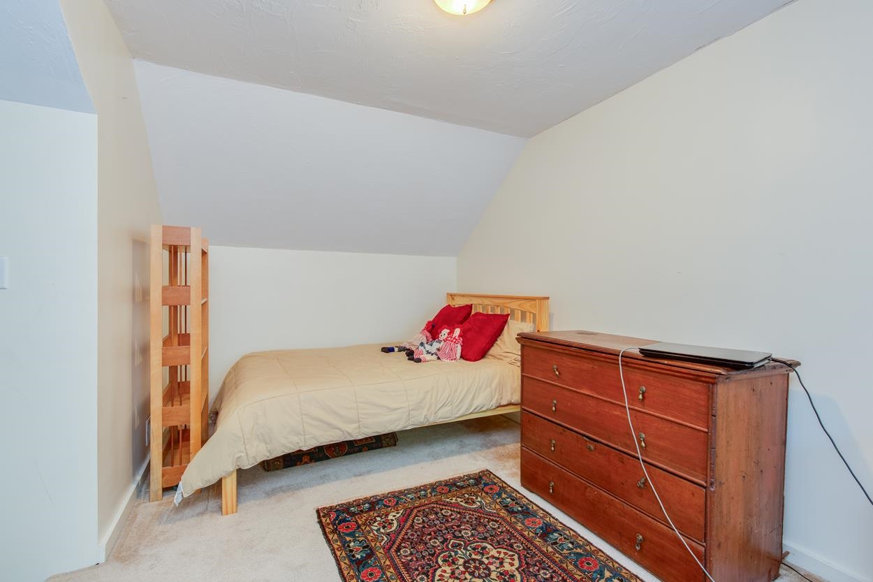 Concord, New Hampshire 03303, United States, 2 Bedrooms Bedrooms, ,1 BathroomBathrooms,Residential,Active,236077