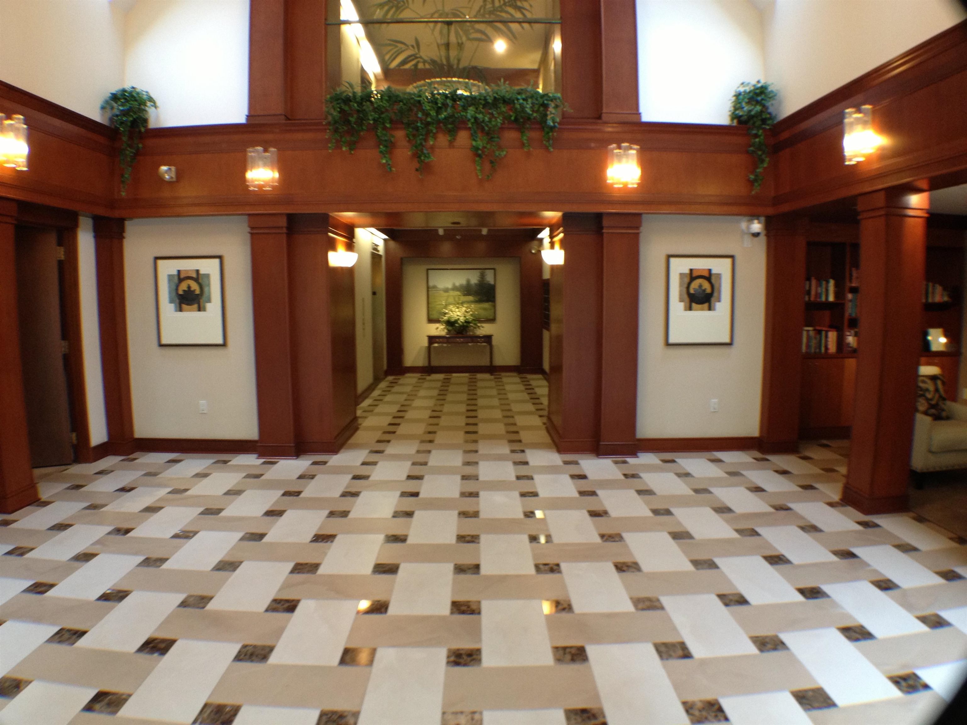 300 River Road 407