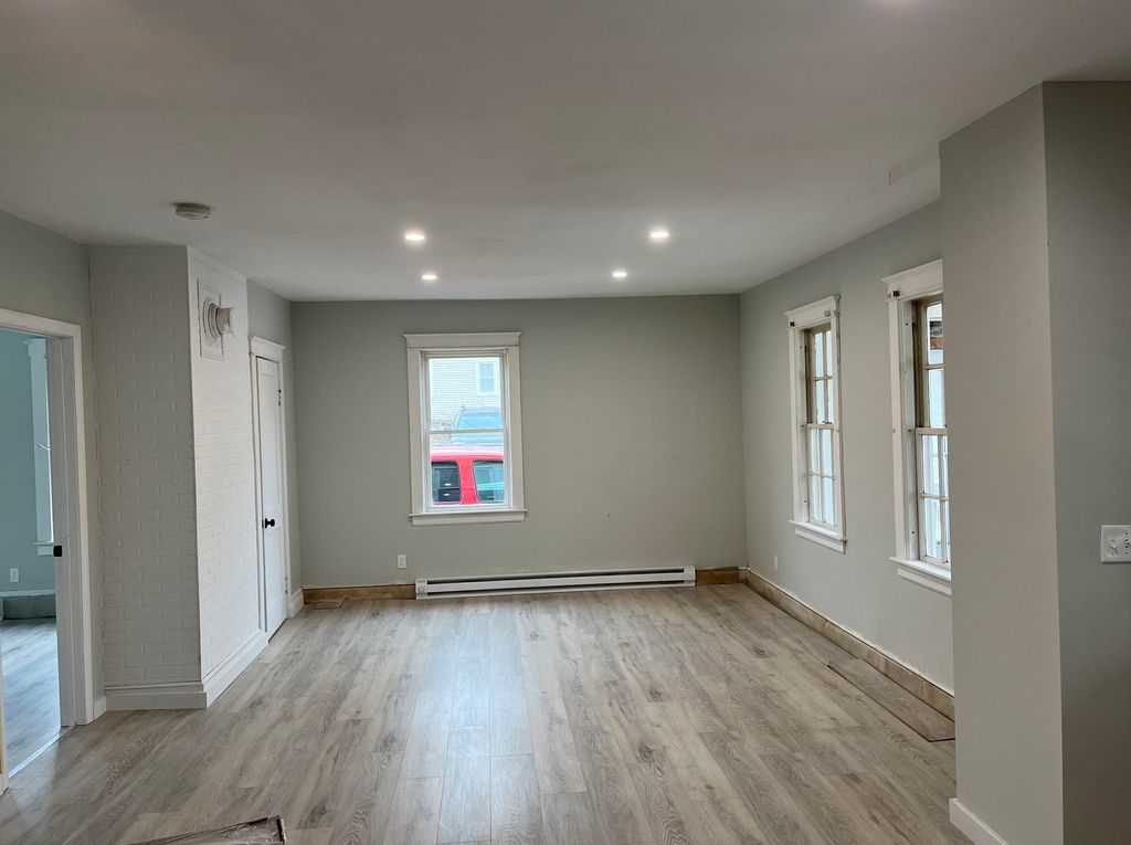 Photo of 5456 Franklin Street, Somersworth, NH 03878 (MLS # 5067683)