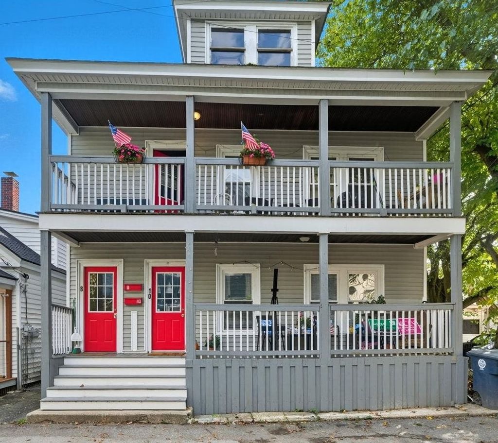 Photo of 810 Buck Street, Nashua, NH 03060 (MLS # 5066918)