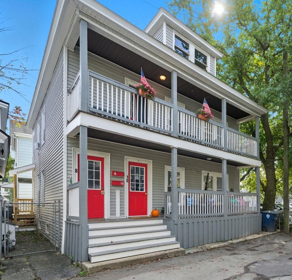 8-10 Buck Street