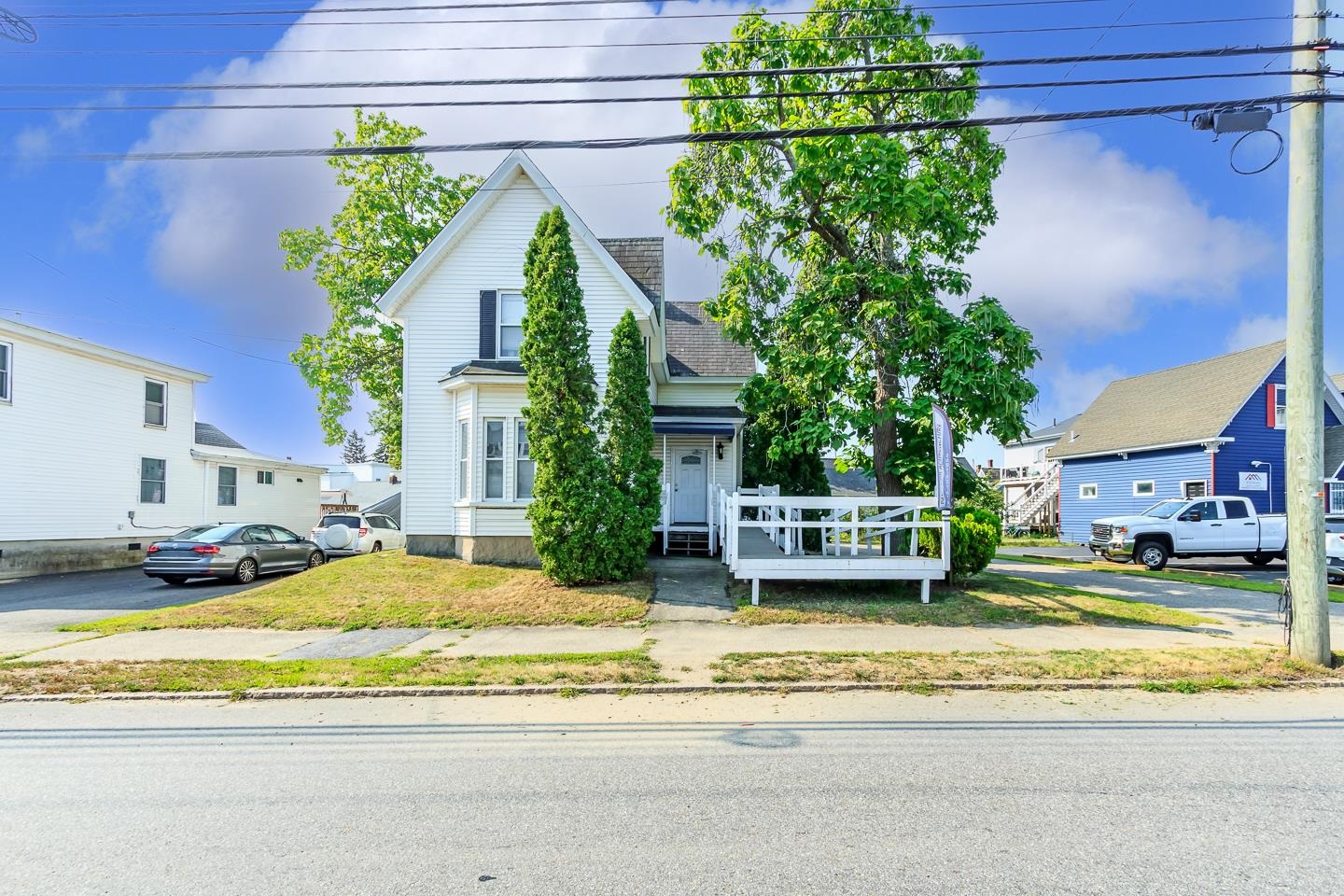225 Bridge Street