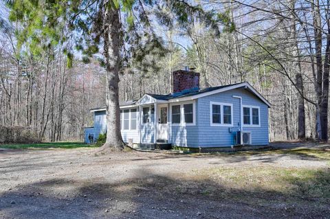 Photo of 21 Brookview Road, Conway, NH 03818 (MLS # 5038587)