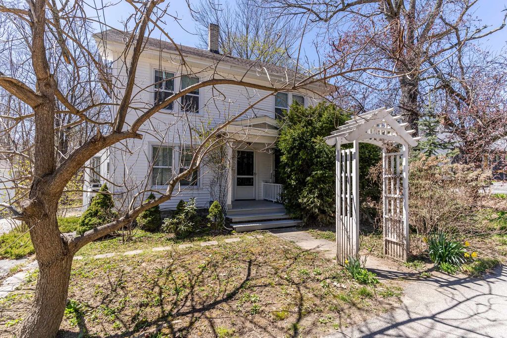 Photo of 96 Sixth Street, Dover, NH 03820 (MLS # 5085667)