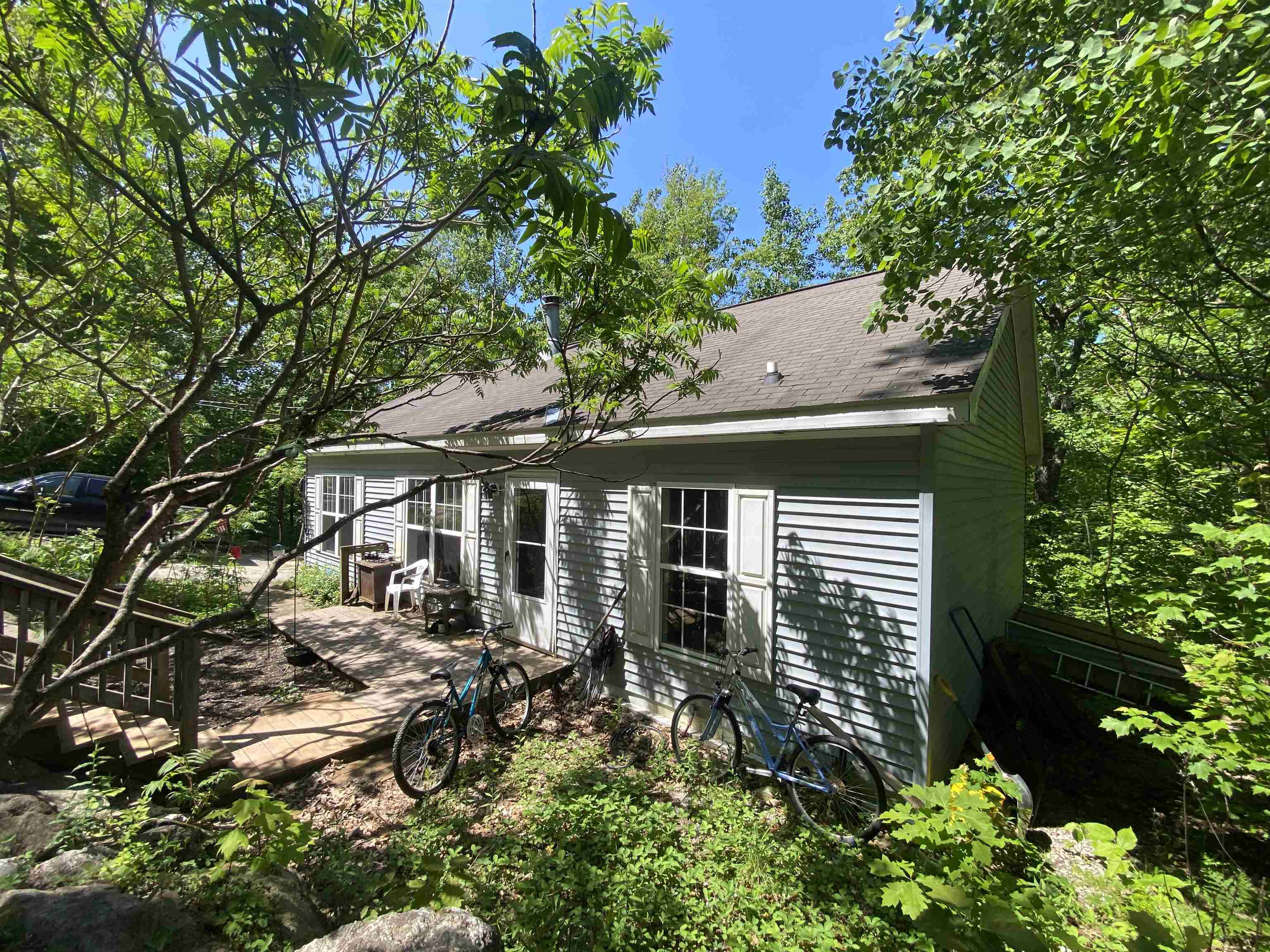 60 Huttwil Drive