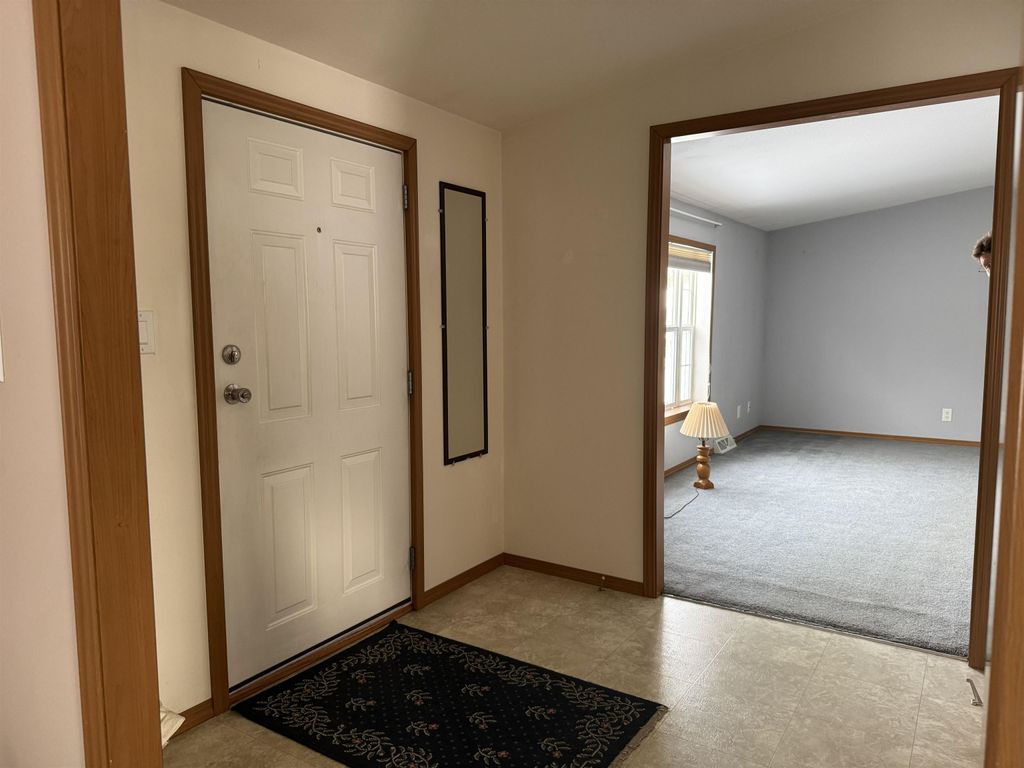 Photo of 48 Sagebrush Drive, Rochester, NH 03867 (MLS # 5071705)