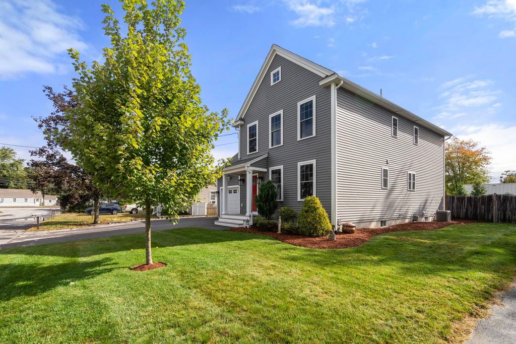 Photo of 4 Fox Street, Nashua, NH 03064 (MLS # 5063414)