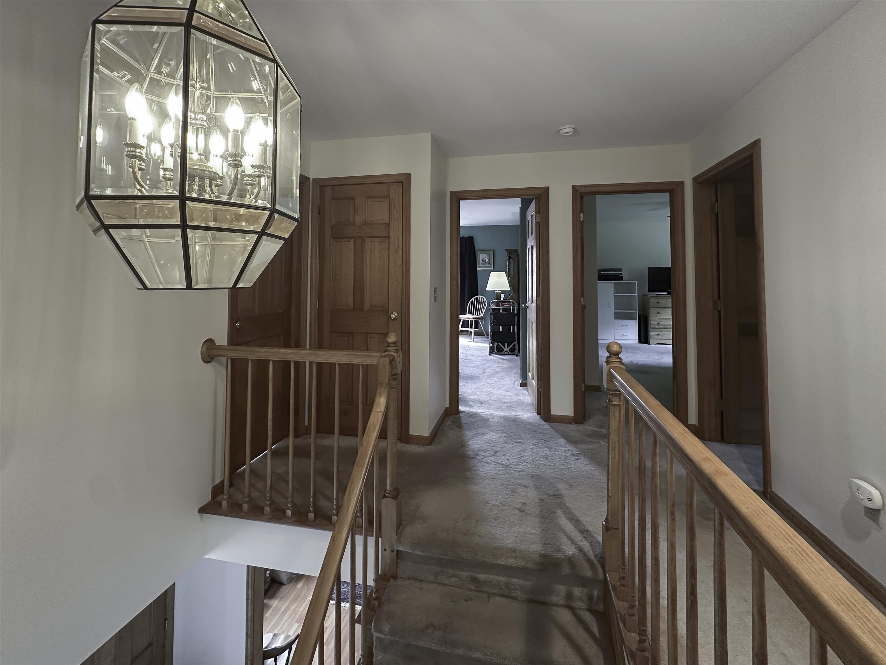 Colchester, Vermont 05446, United States, 4 Bedrooms Bedrooms, ,3 BathroomsBathrooms,Residential,Active,160041