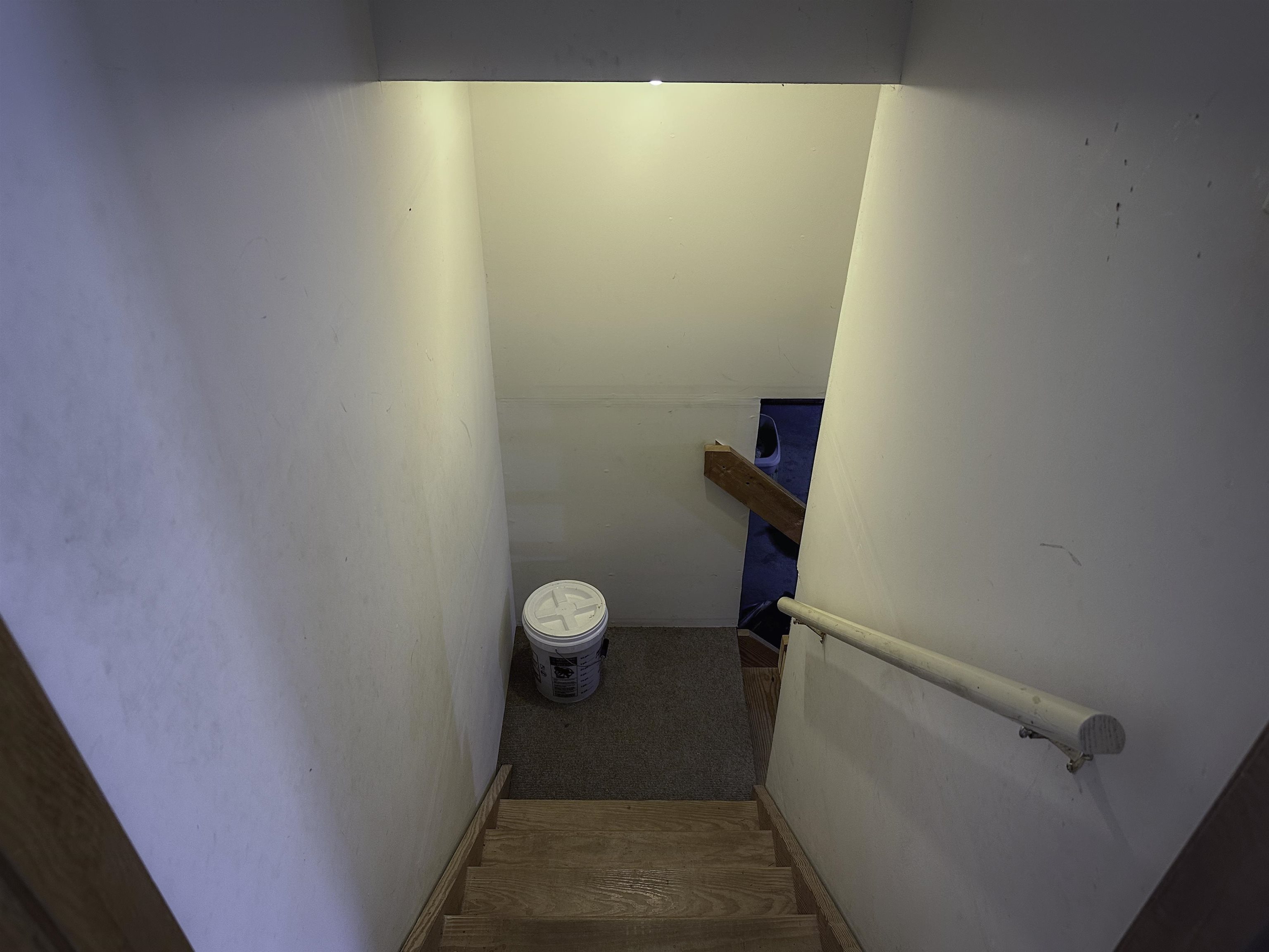 Colchester, Vermont 05446, United States, 4 Bedrooms Bedrooms, ,3 BathroomsBathrooms,Residential,Active,160041