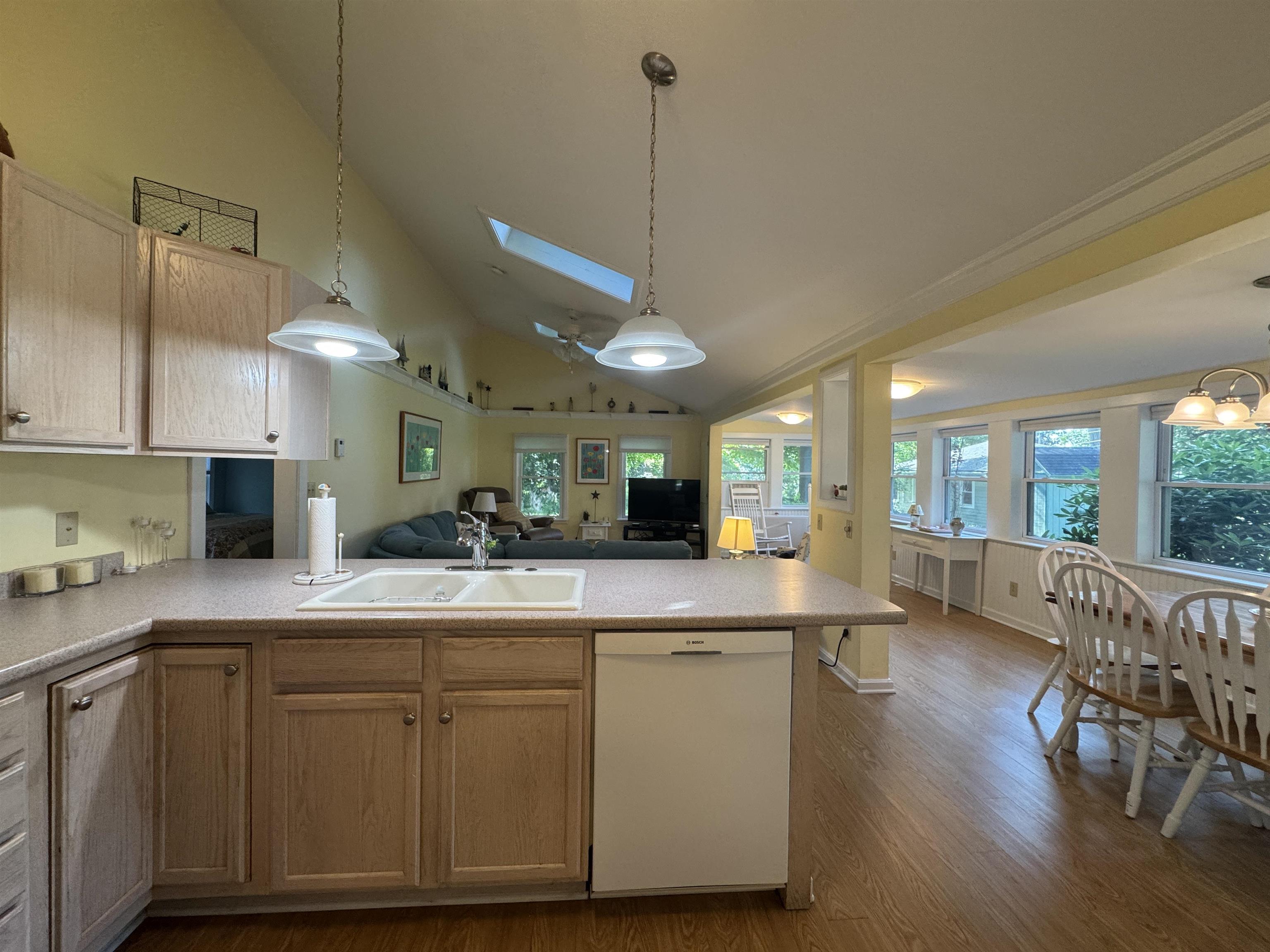 1926 Colchester Point Road