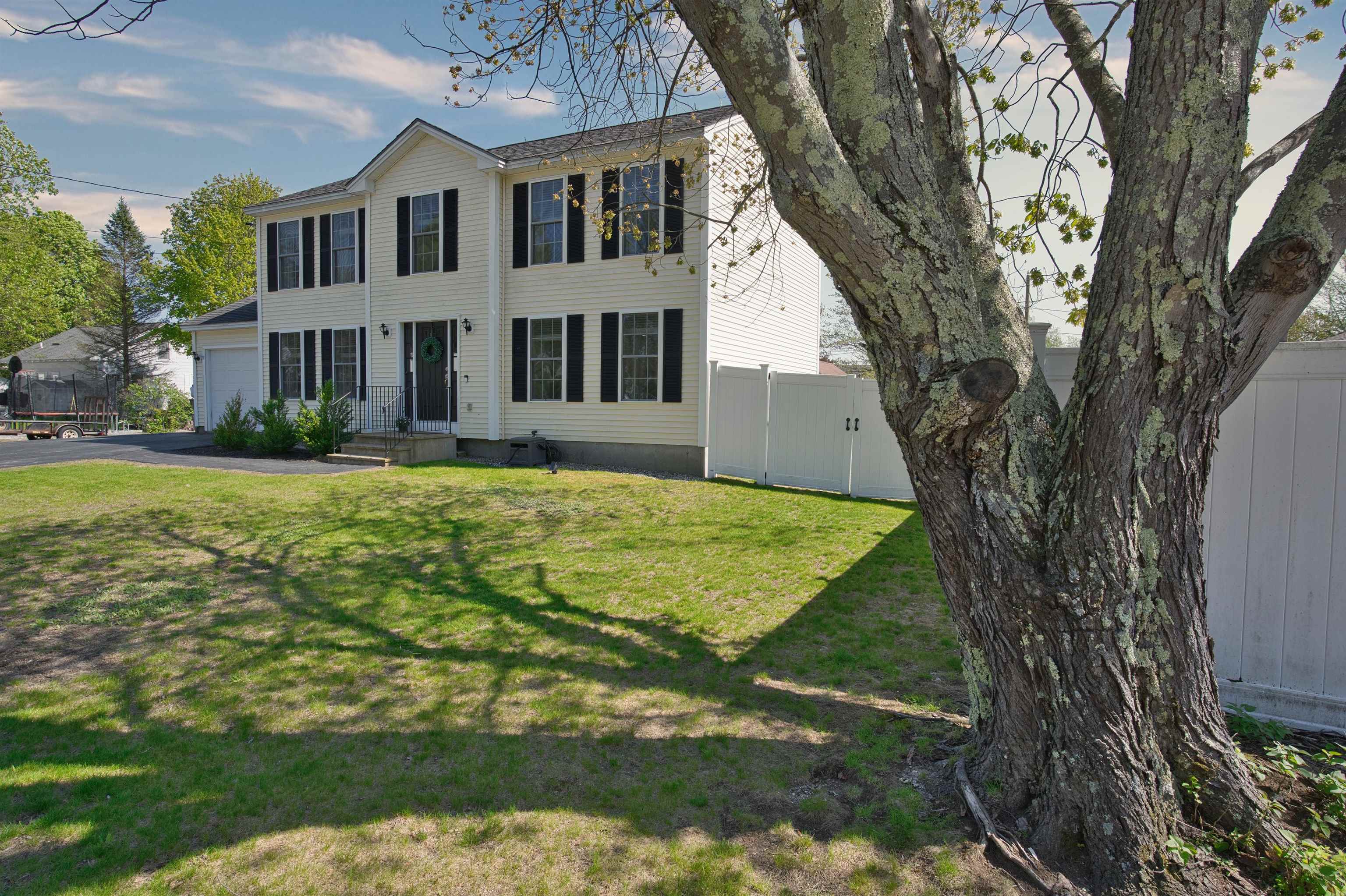 123 Sharon Street