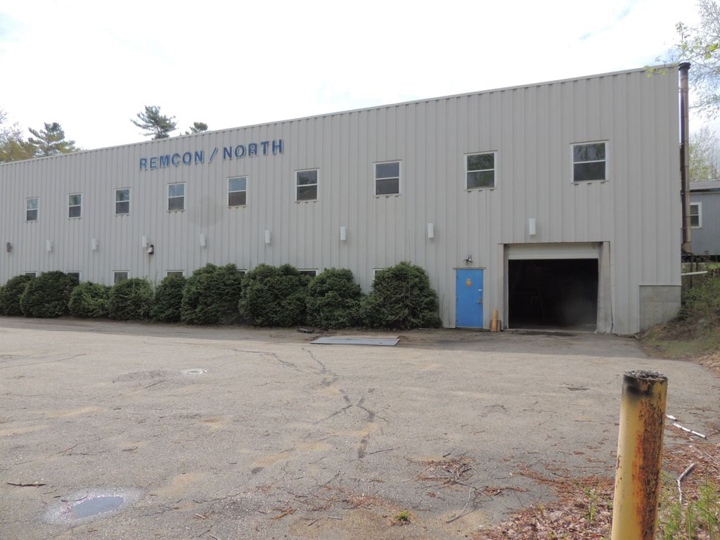 Photo of 9 Enterprise Court, Meredith, NH 03252 (MLS # 5041059)