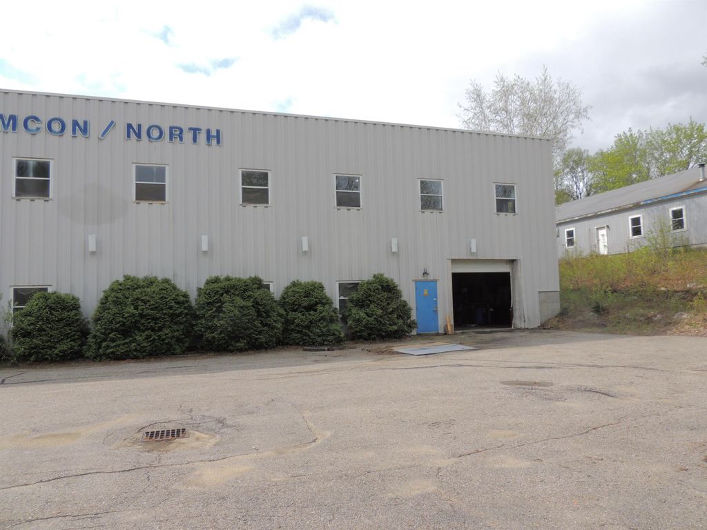 Photo of 9 Enterprise Court, Meredith, NH 03252 (MLS # 5041059)