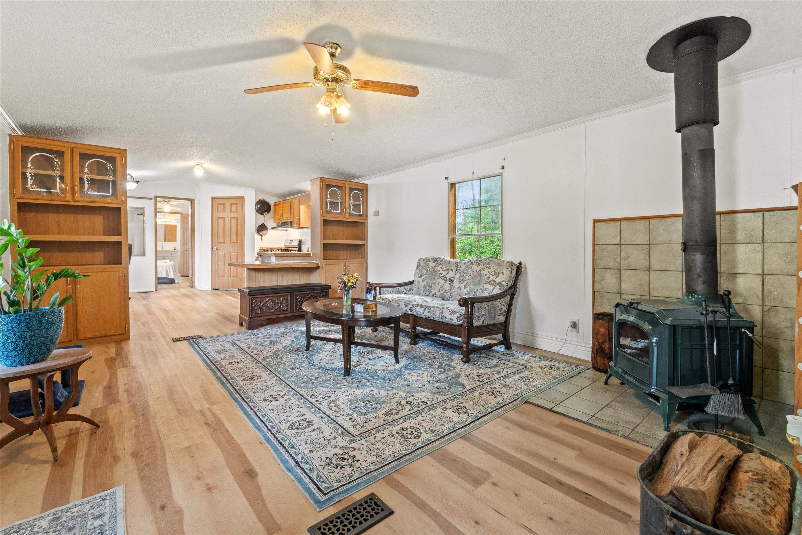 464 Boston Post Road 47