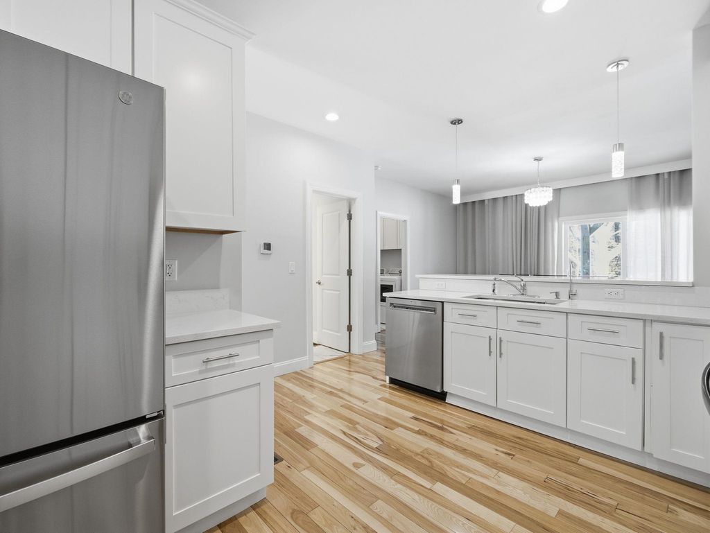 Photo of 6 Wilshire Lane #6, Pelham, NH 03076 (MLS # 5076282)