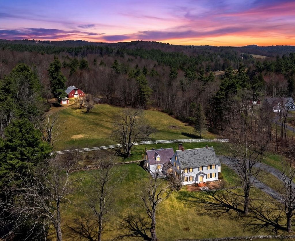 Photo of 236 Main Street, Jaffrey, NH 03452 (MLS # 5084665)