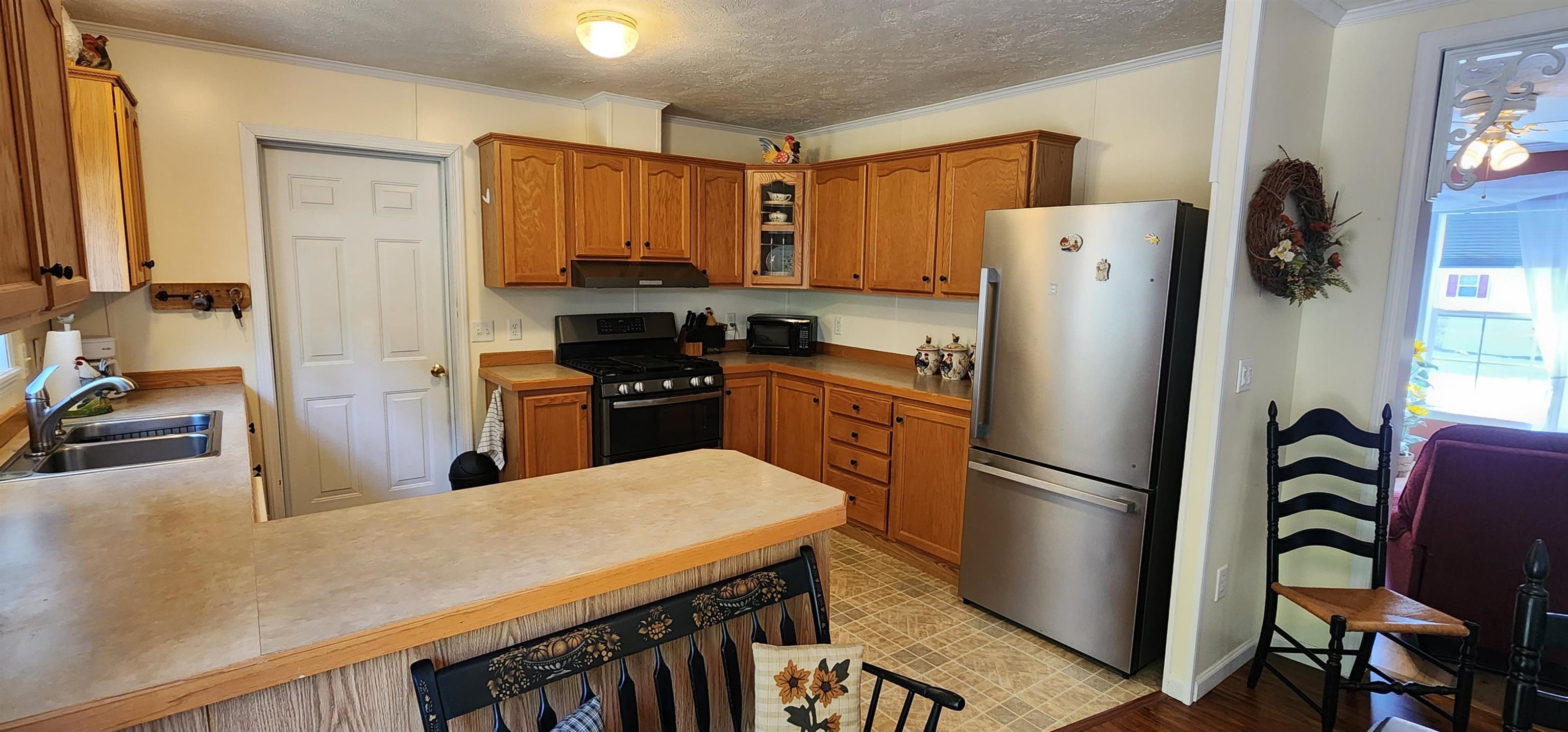 8 Timberline Drive