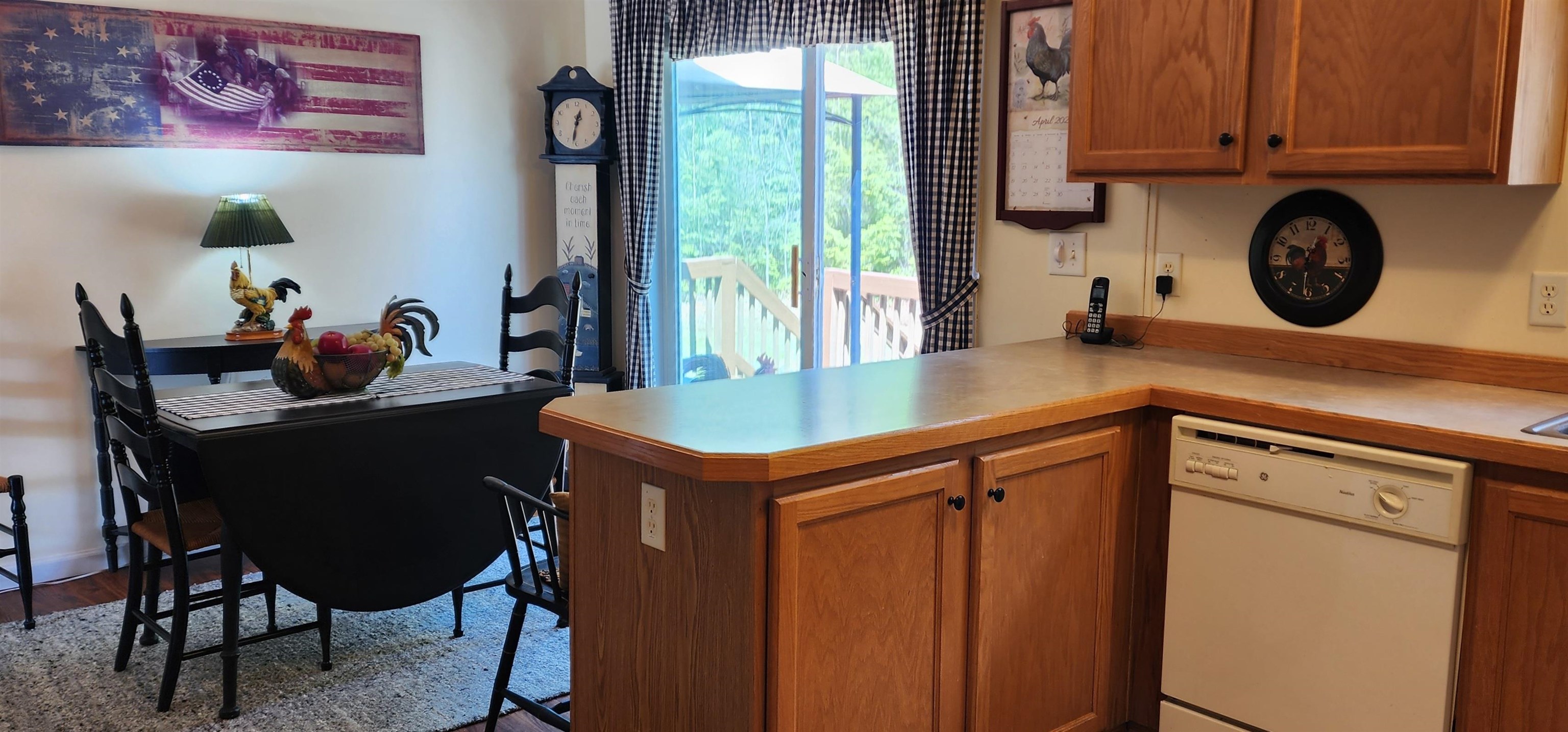 8 Timberline Drive