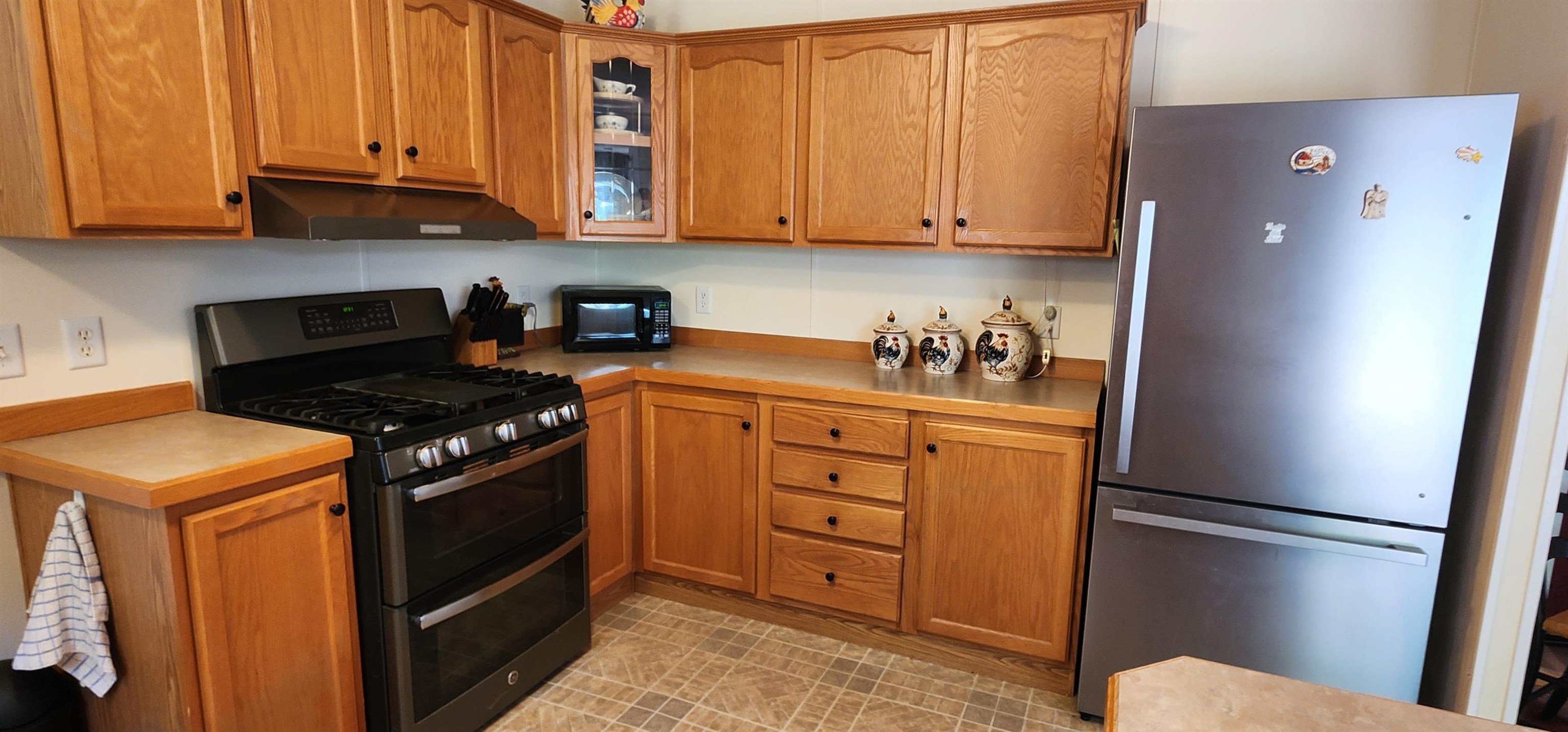 8 Timberline Drive