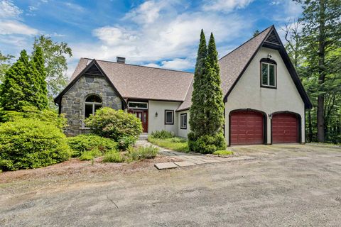 Photo of 58 Kearsarge Road, New London, NH 03257 (MLS # 5048445)