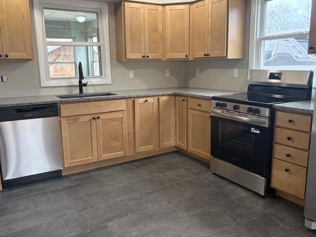 8 Belmont Ave Extension