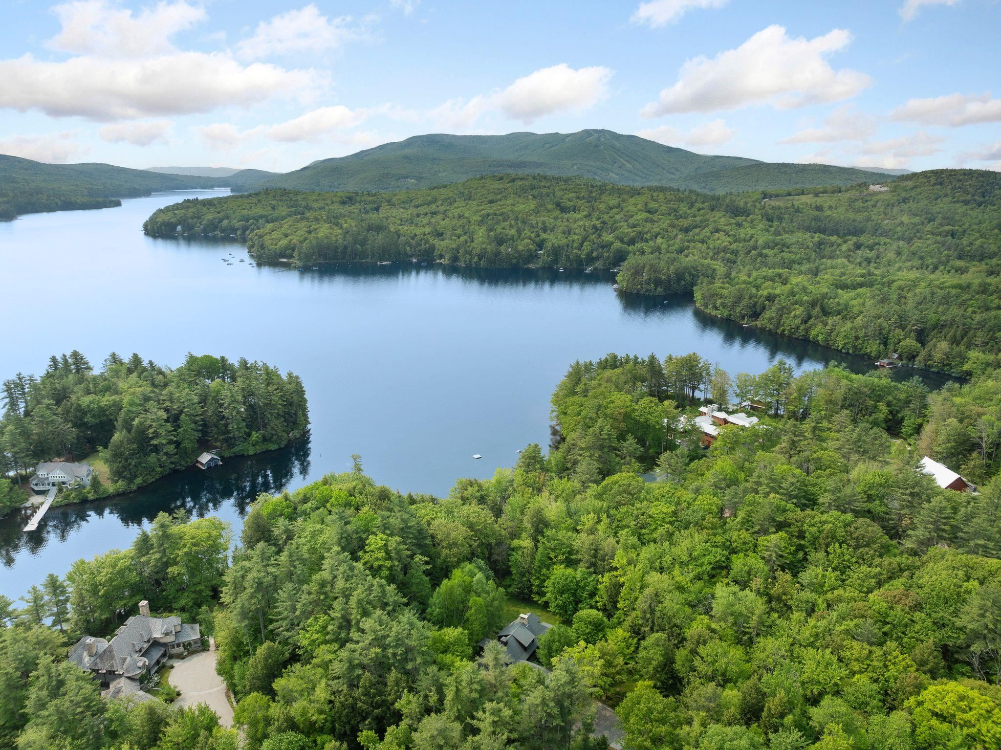 Sunapee, New Hampshire 03782, United States, 4 Bedrooms Bedrooms, ,4 BathroomsBathrooms,Residential,Active,91699