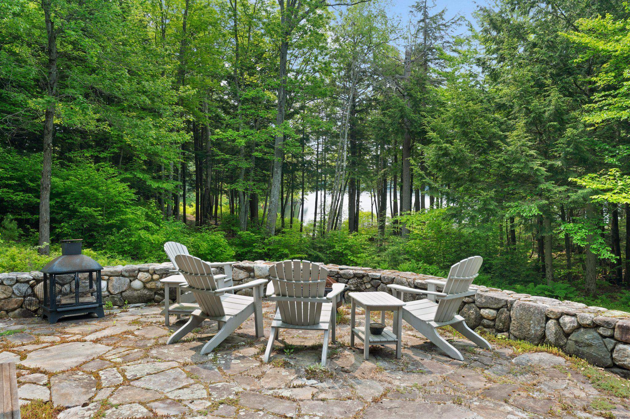 Sunapee, New Hampshire 03782, United States, 4 Bedrooms Bedrooms, ,4 BathroomsBathrooms,Residential,Active,91699