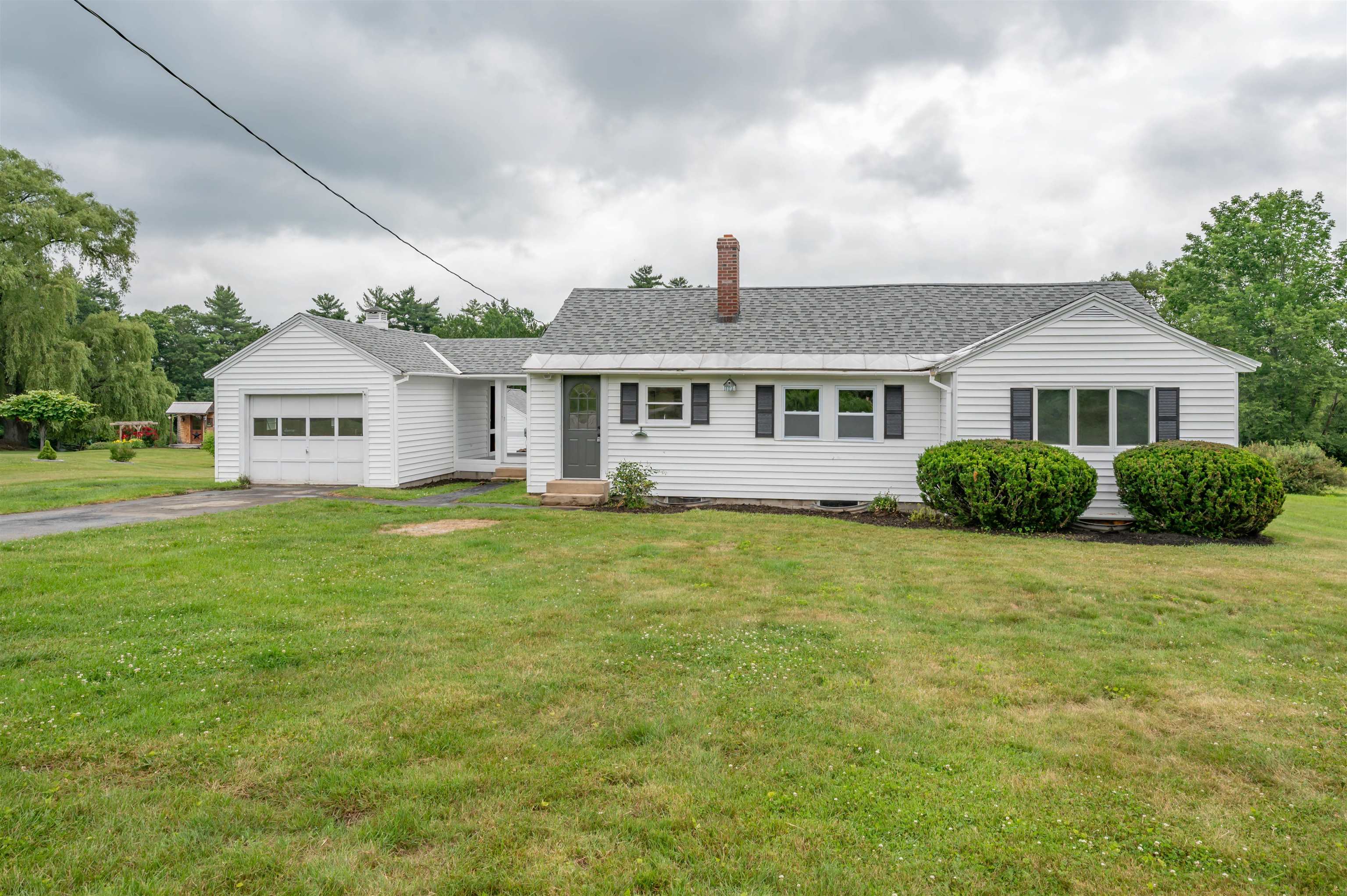 15 Goodell Road