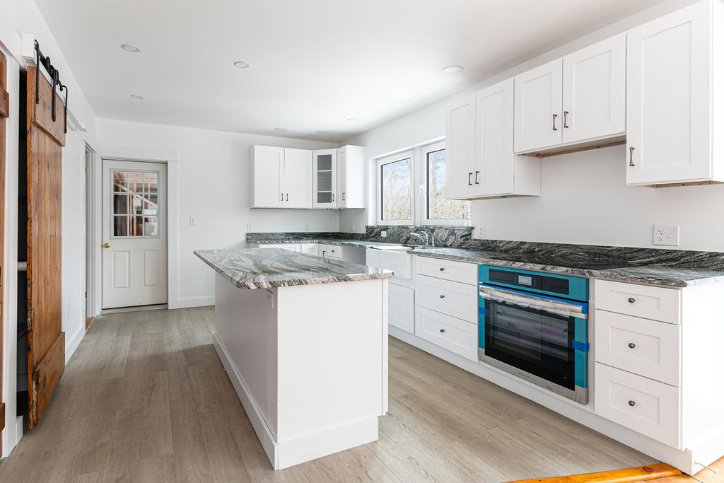 Photo of 516 West Salisbury Road, Salisbury, NH 03268 (MLS # 5076922)