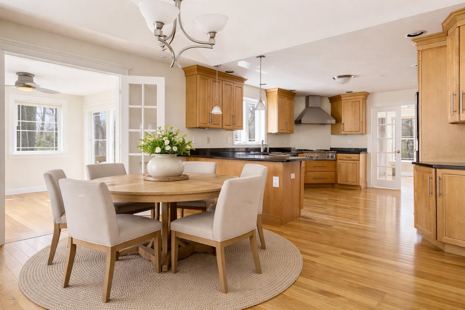 8 Indian Hill Road L