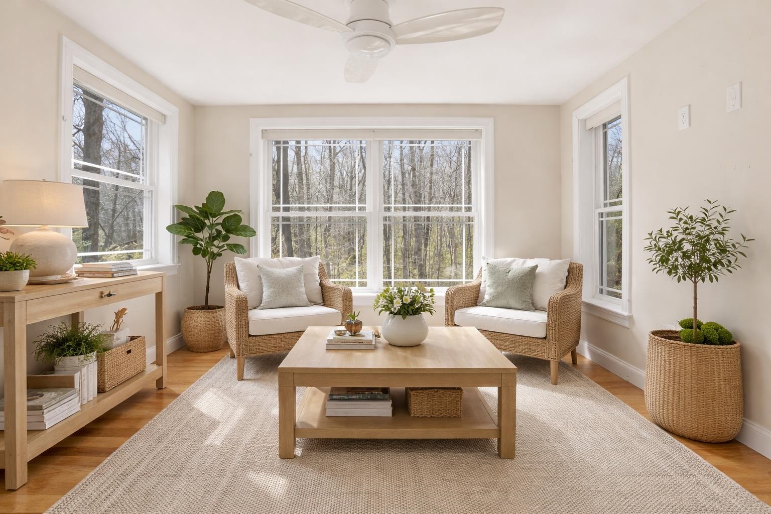 8 Indian Hill Road L