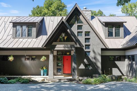 229 High Rock Road Hinesburg VT 05461