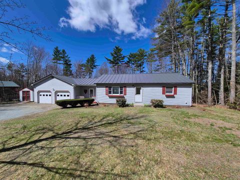 Photo of 123 Terrace Drive, Haverhill, NH 03774 (MLS # 5085863)