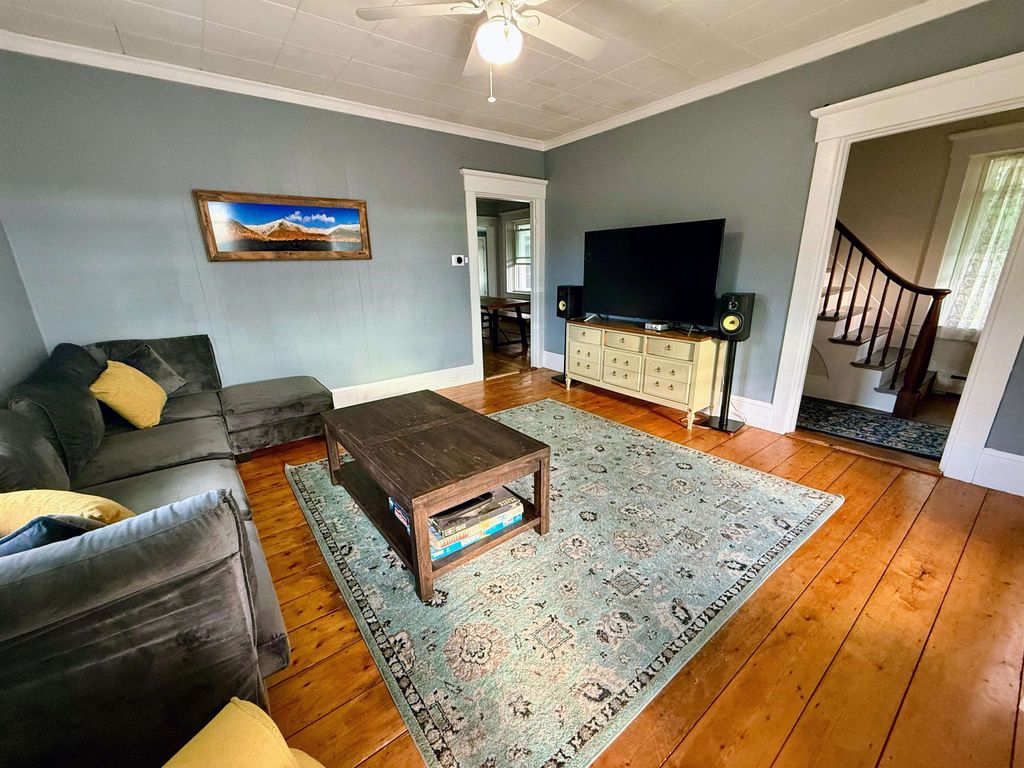 Photo of 2710 Dartmouth College Highway, Haverhill, NH 03774 (MLS # 5084473)